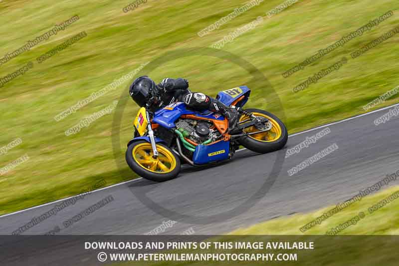 cadwell no limits trackday;cadwell park;cadwell park photographs;cadwell trackday photographs;enduro digital images;event digital images;eventdigitalimages;no limits trackdays;peter wileman photography;racing digital images;trackday digital images;trackday photos